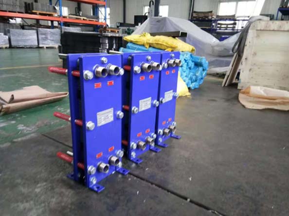 北京蒸汽加热板式换热器交付青岛德曼啤酒设备